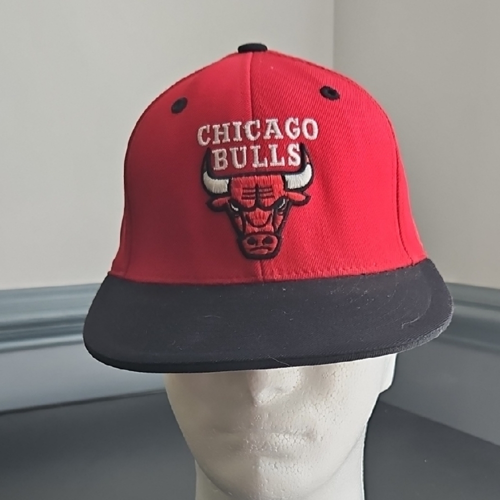 Reebok Red and Black Chicago Bulls Hat